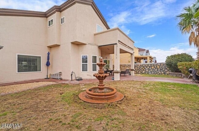 Building Photo - 5416 Pedro Lucero Dr