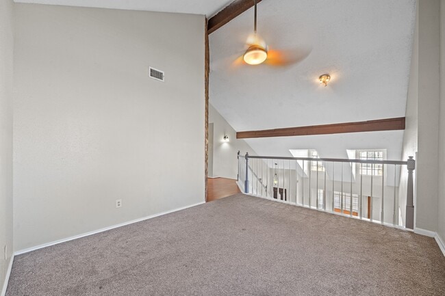 Building Photo - 11123 Gatesden Dr