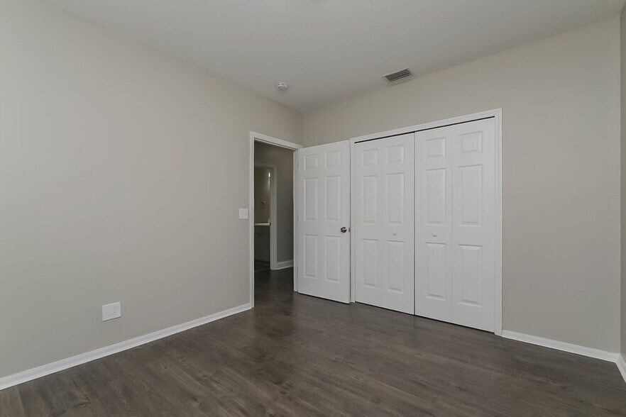 Building Photo - 416 Summer Sails Dr