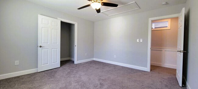 Building Photo - Beautiful 2 story home in heart of Church ...