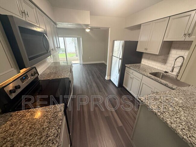 Building Photo - 4307 S Semoran Blvd