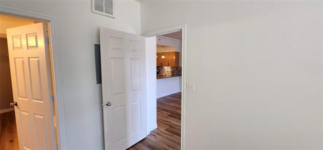 Building Photo - 3102 Kings Rd