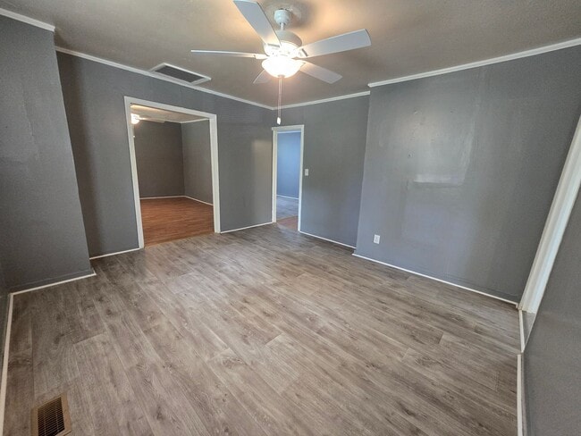 Building Photo - 3401 Meade St