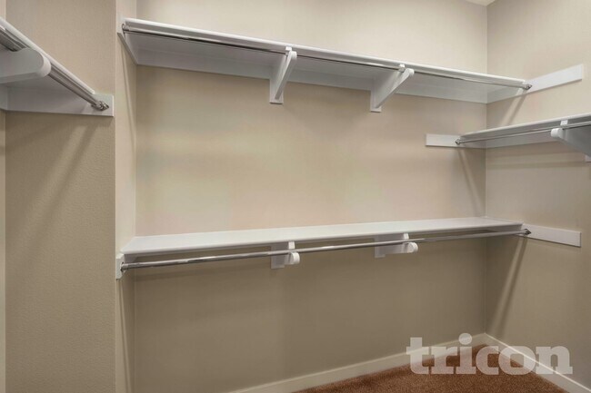 Building Photo - 24922 Vermijo Ct