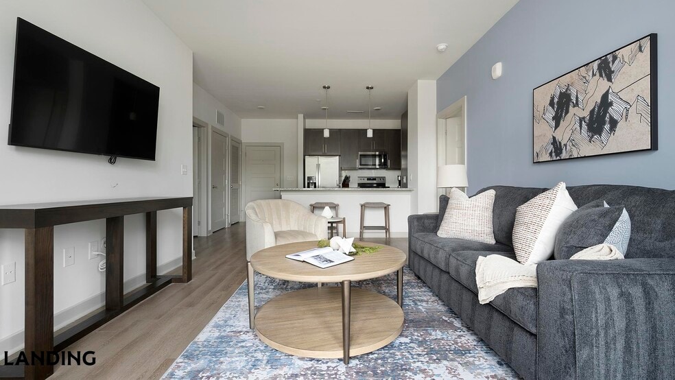 Building Photo - 340 W 25th St