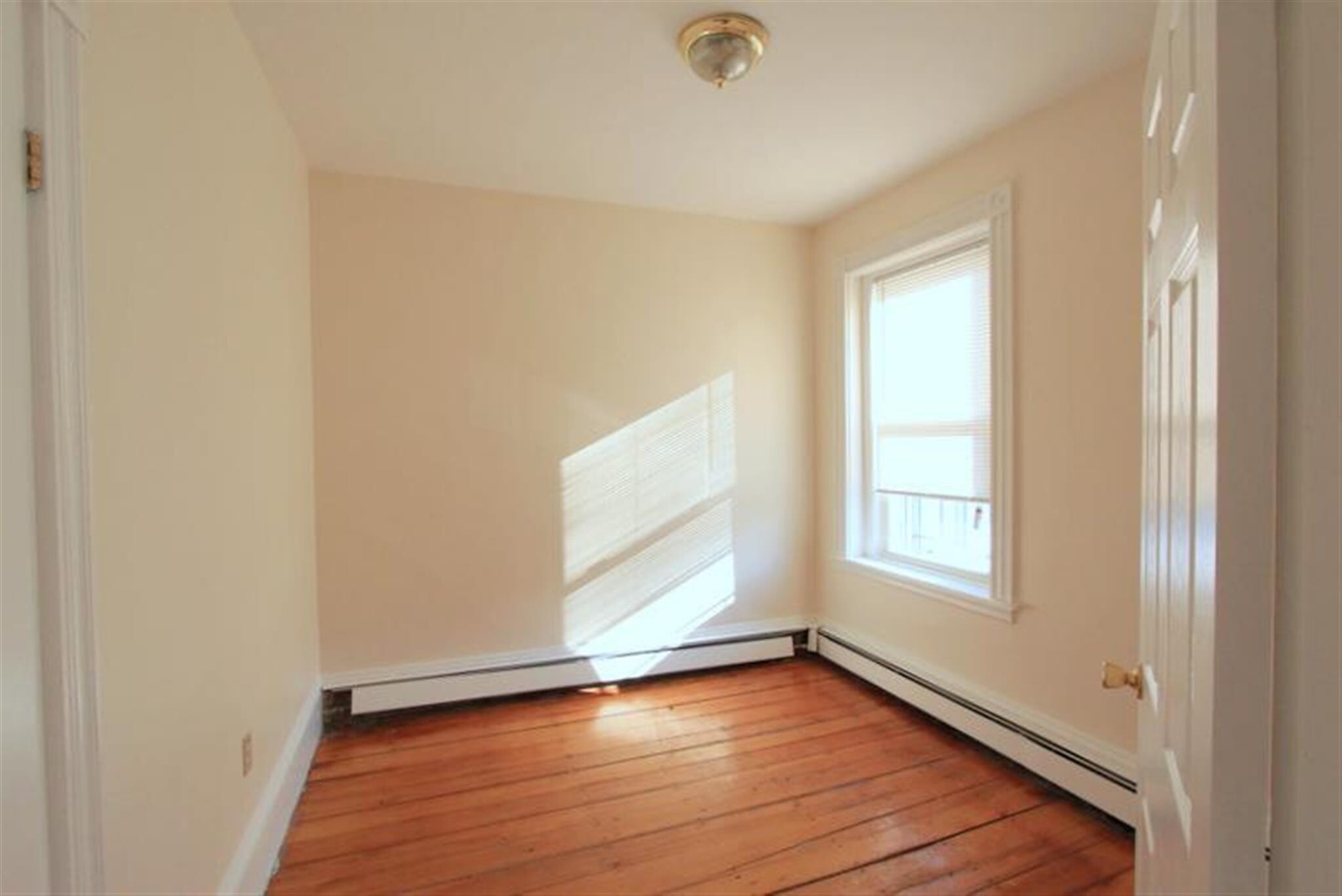 Building Photo - 10 Winter St