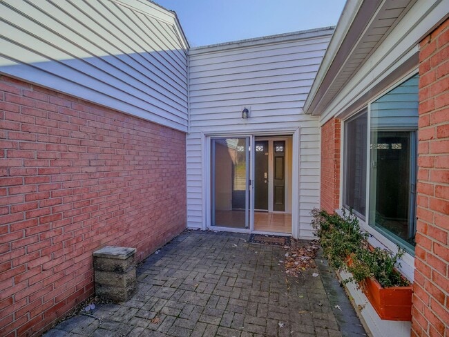 Building Photo - Beautiful 3-bedroom ranch on a quiet cul-de-sac in Anderson Township!