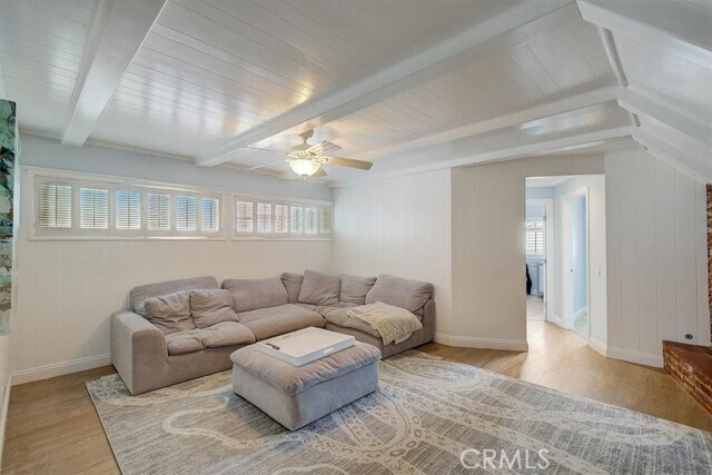 Building Photo - 2128 Miramar Dr