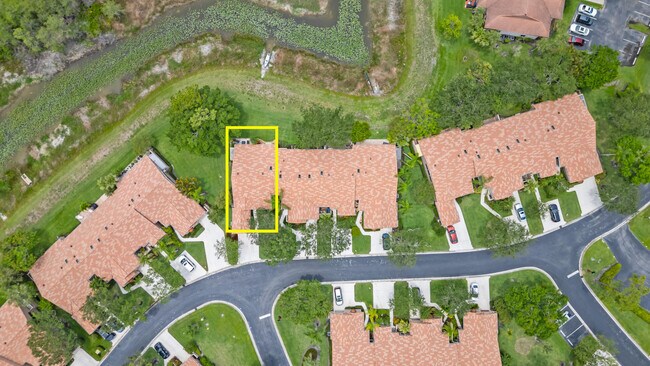 Building Photo - 1401 Mahogany Pl