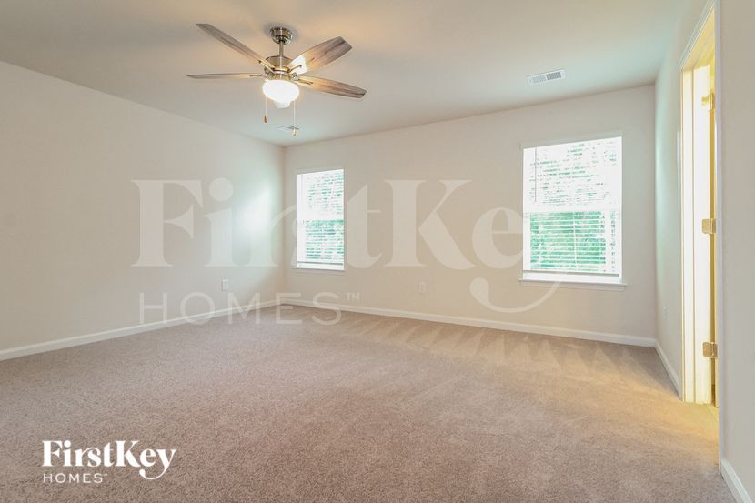 Building Photo - 9 Wild Lily Dr