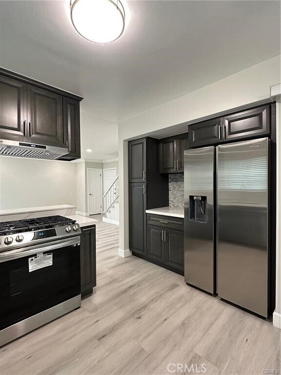 Building Photo - 260 Linda Rosa Ave