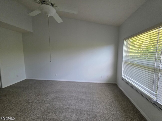 Building Photo - 2261 Somerset Ridge Dr