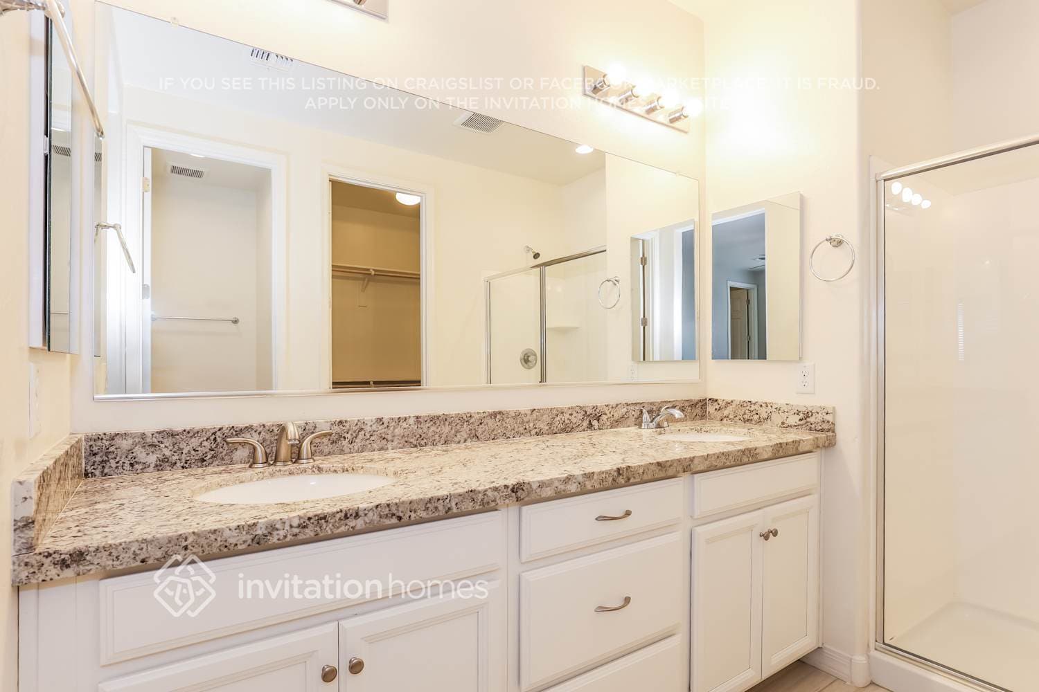 Building Photo - 19638 W Turney Ave