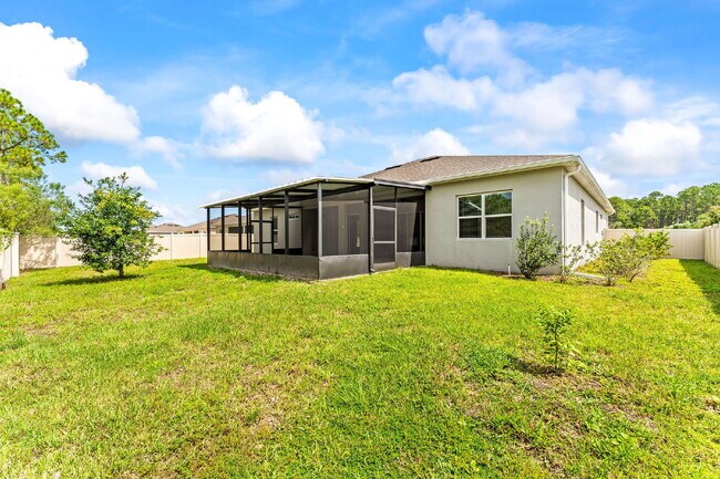Building Photo - Spacious 4-Bedroom Home with 3 Full Baths ...