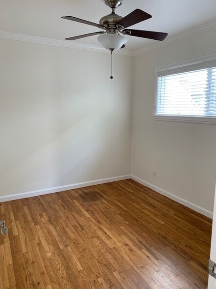 East bedroom - 12713 Venice Blvd