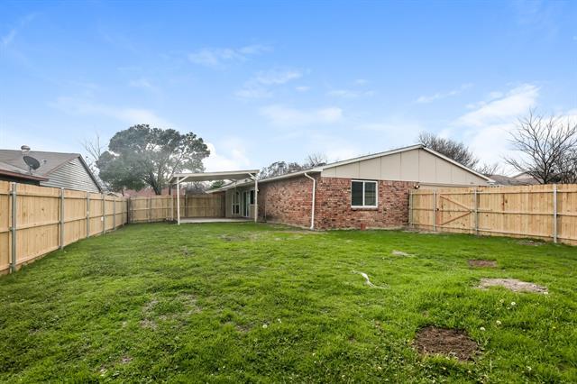 Building Photo - 625 Nora Ln