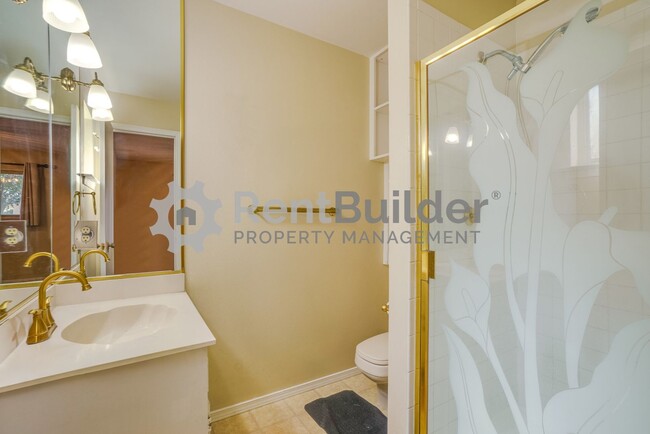 Building Photo - CALL US TODAY AT (505) 808-6467 TO SCHEDUL...