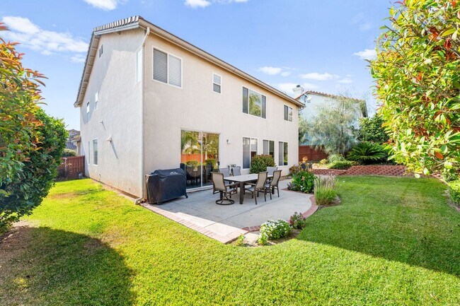 Building Photo - 42016 Delmonte St
