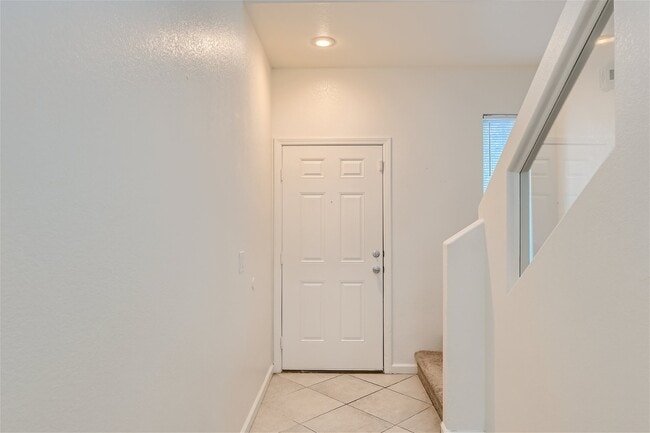 Building Photo - 9289 Wertz Ave