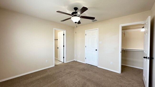 Building Photo - This is no joke1 $1,145 per month.