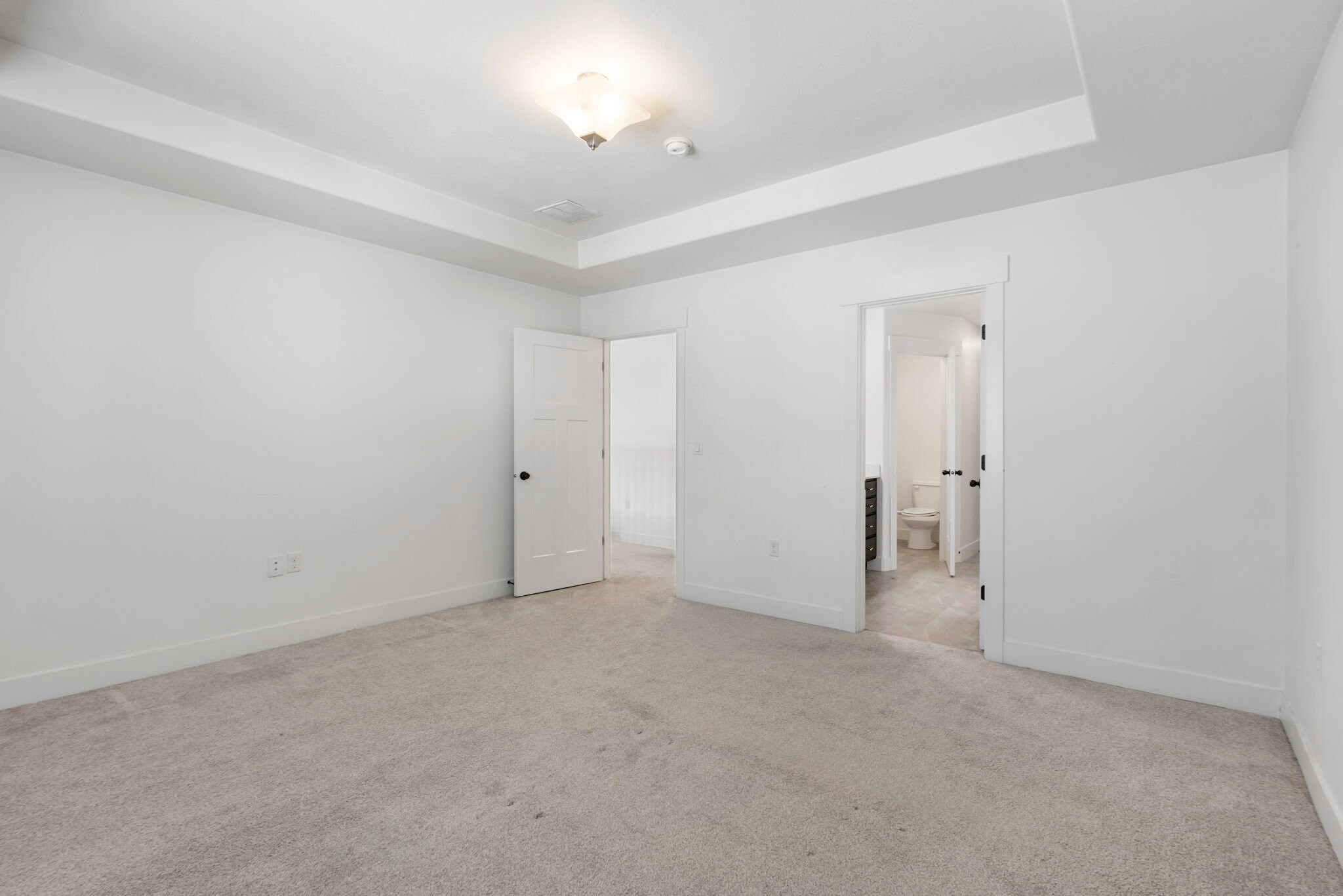 Building Photo - 12356 Eovaldi Ave