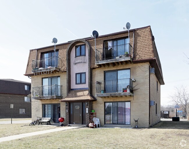 Building Photo - 1090 Judson St