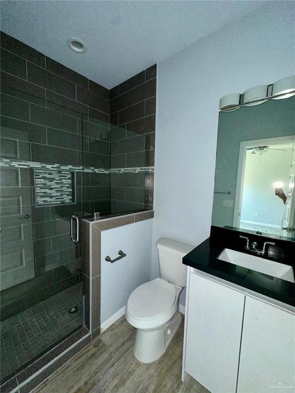 Building Photo - 11 Valeria St