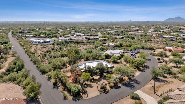 Building Photo - 12323 E Appaloosa Pl