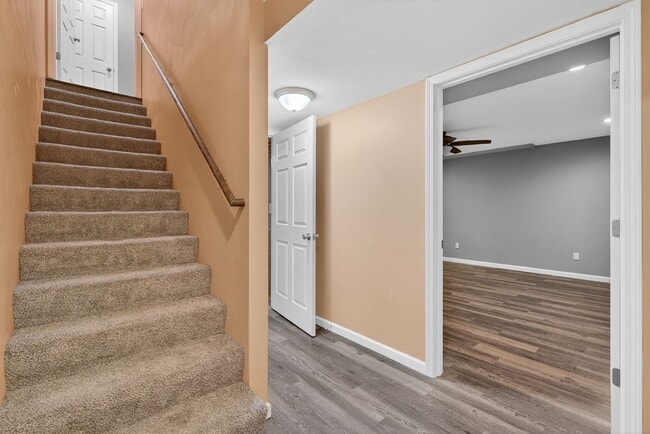 Building Photo - Charming 4-Bedroom Home in Springhurst Com...