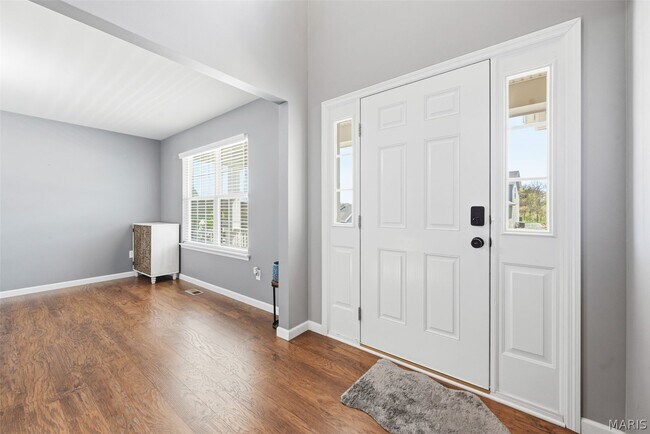 Building Photo - 463 Dusty Brook Dr