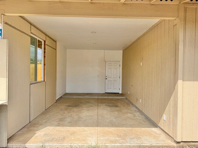Building Photo - Newly Upgraded - 2 Bedroom / 1 Bathroom House In Waiehu For Rent! Pet friendly!