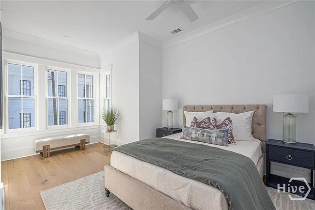 Building Photo - West 38th Street - 304