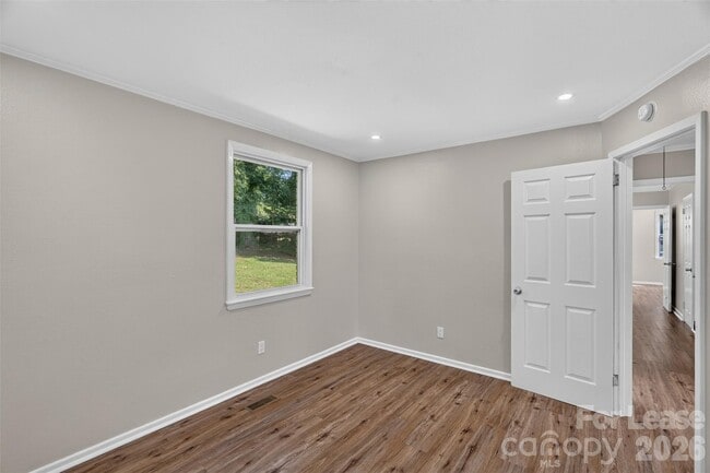 Building Photo - 1509 Wickham Ln