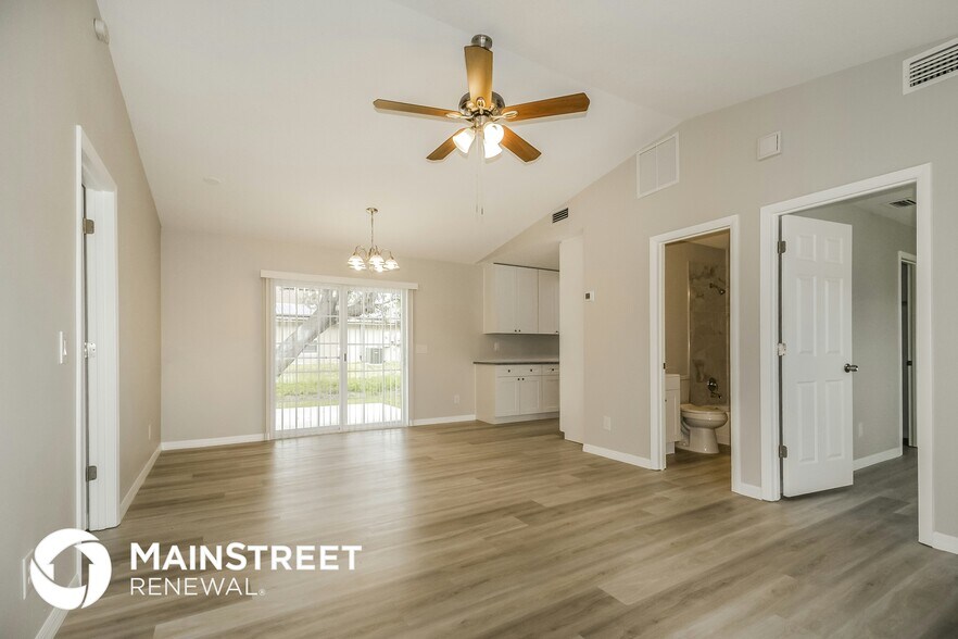 Building Photo - 3210 Shingler Terrace