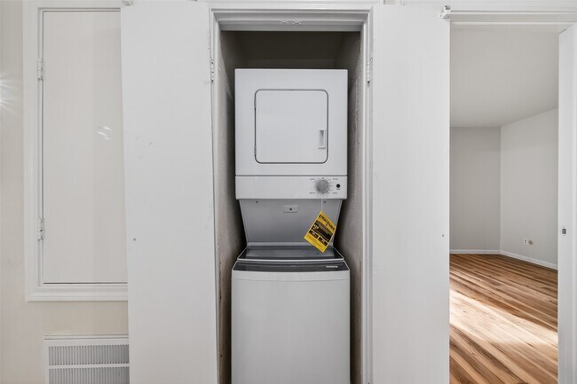 Building Photo - 7950 N Stadium Dr