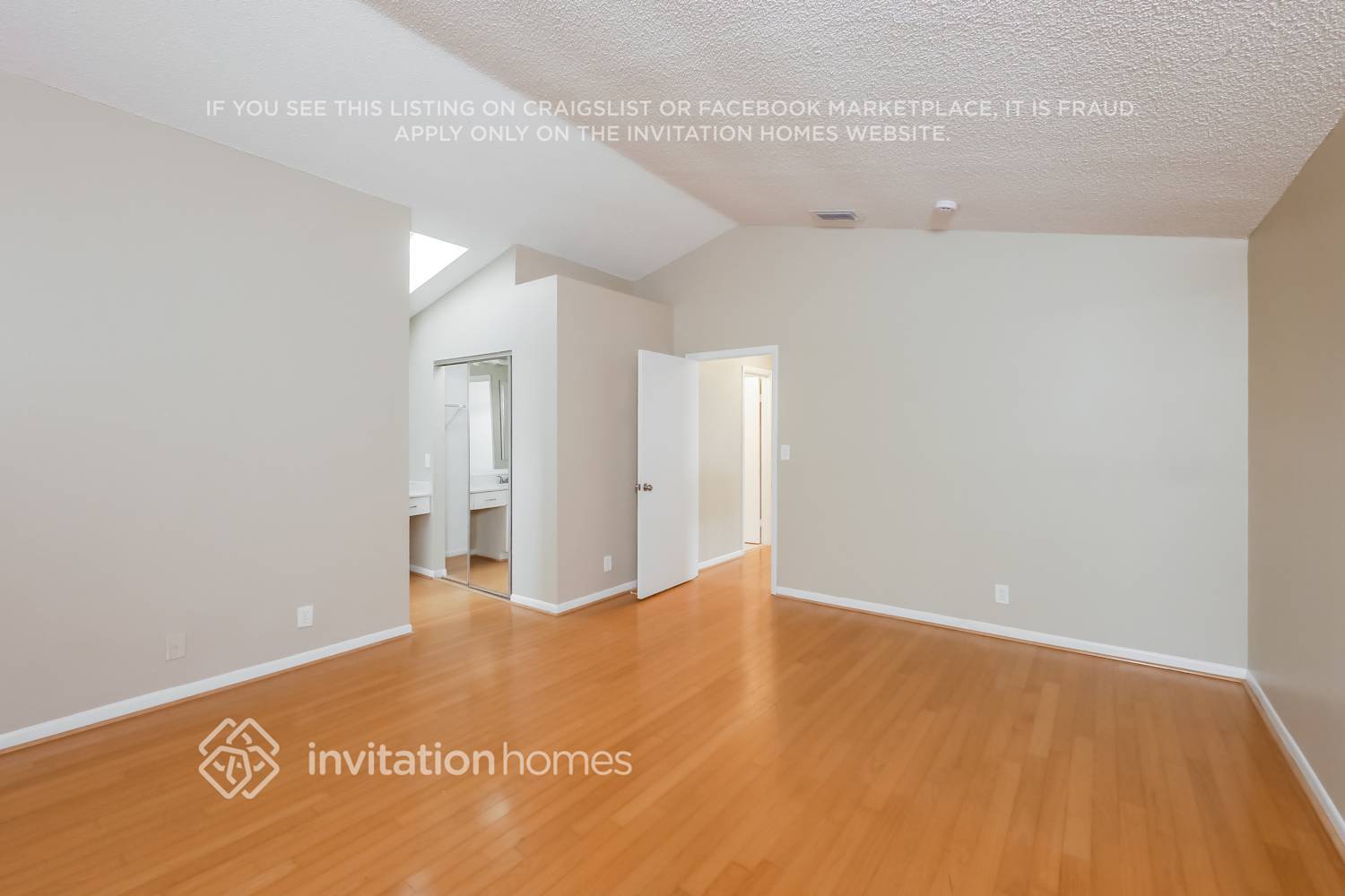 Building Photo - 889 NW 97th Ave