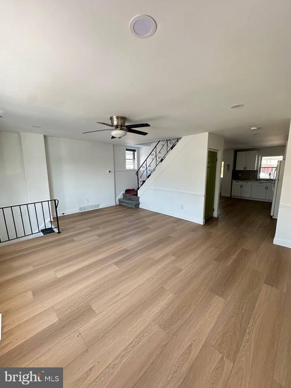 Building Photo - 3125 Belgreen Terrace