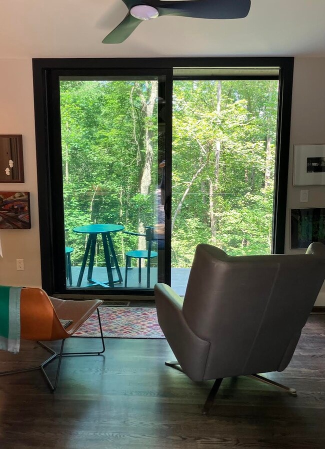 Building Photo - 348 Winners Cir