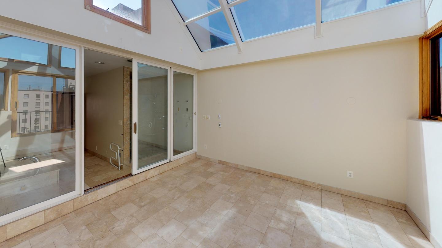 Building Photo - 1412 21st St NW