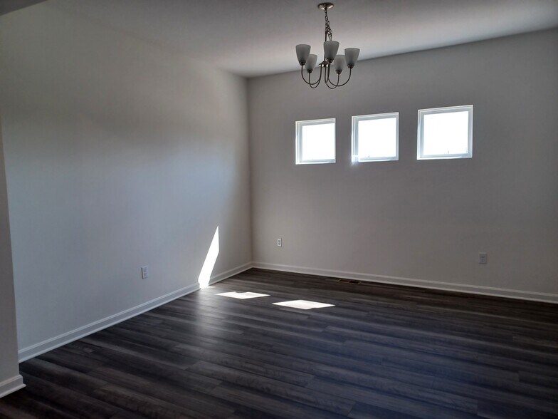Building Photo - 6245 Browning Trl