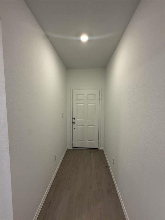 Building Photo - 569 Sormonne Lp