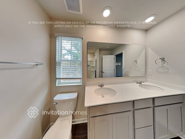 Building Photo - 2616 Turtle Point Rd