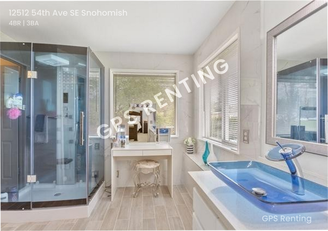 Building Photo - 12512 54th Ave SE