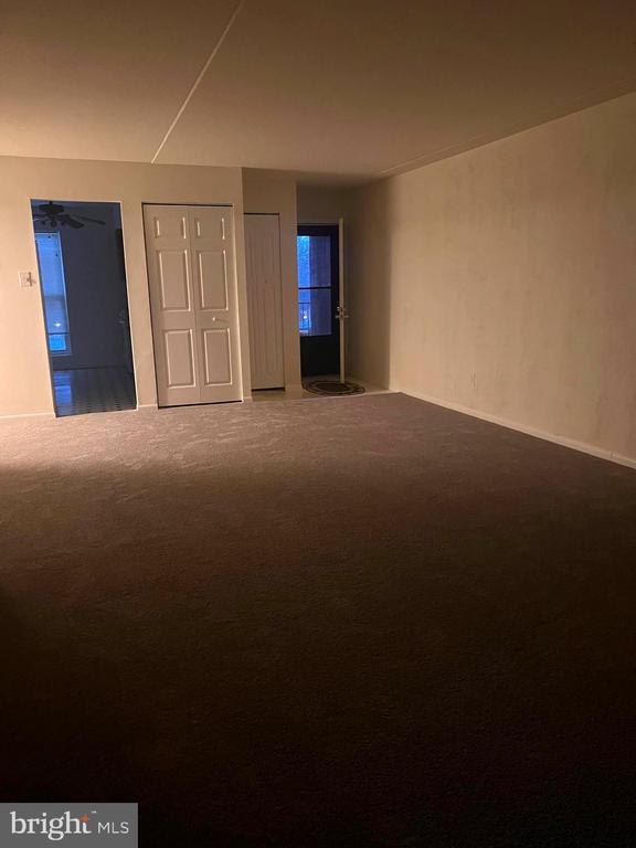 Building Photo - 329 Shawmont Ave