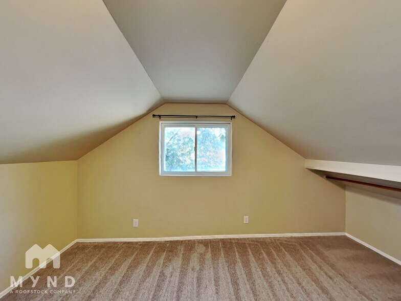 Building Photo - 11736 SE 168th St