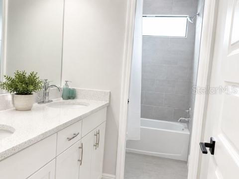 Building Photo - 2915 Blazing Star Dr