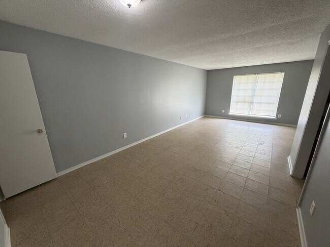 Building Photo - 5440 Flowering Peach Dr