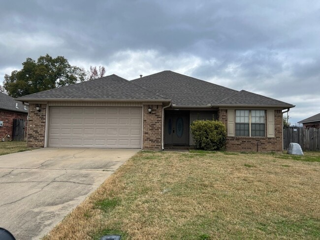 Primary Photo - 1770 Angeline Dr