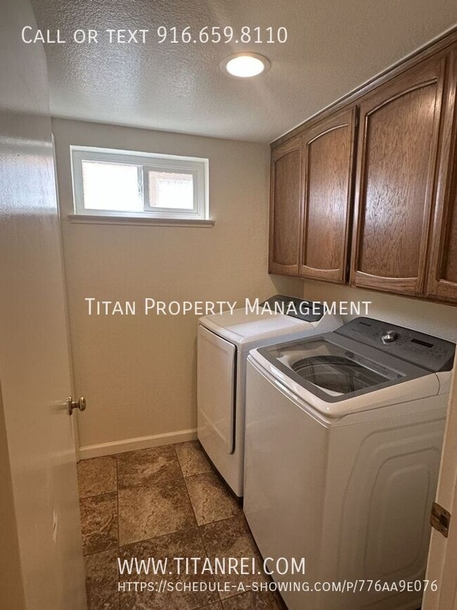 Building Photo - 8213 Fox Meadow Pl