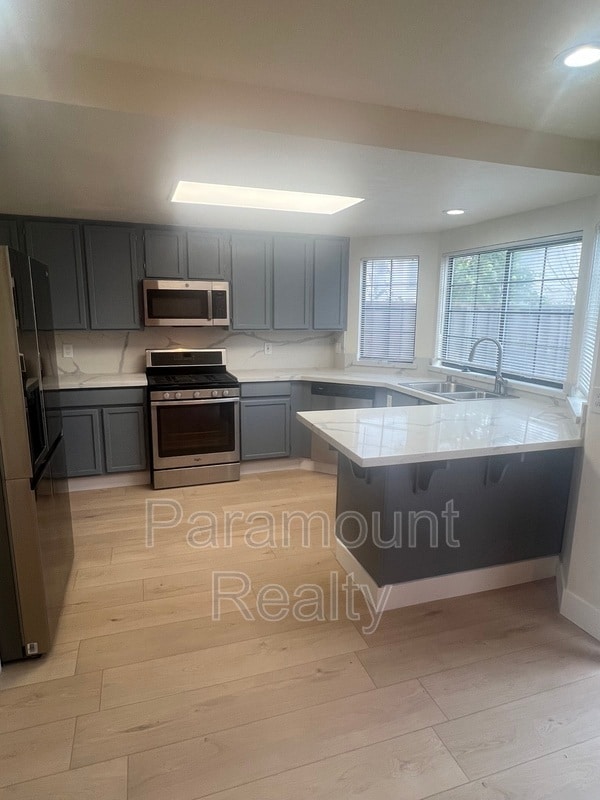 Building Photo - 1547 Chihong Dr